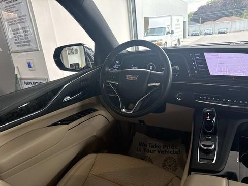 Certified 2024 Cadillac Escalade Premium Luxury w/ LPO, Floor Liner Package AWD/4WD image 36