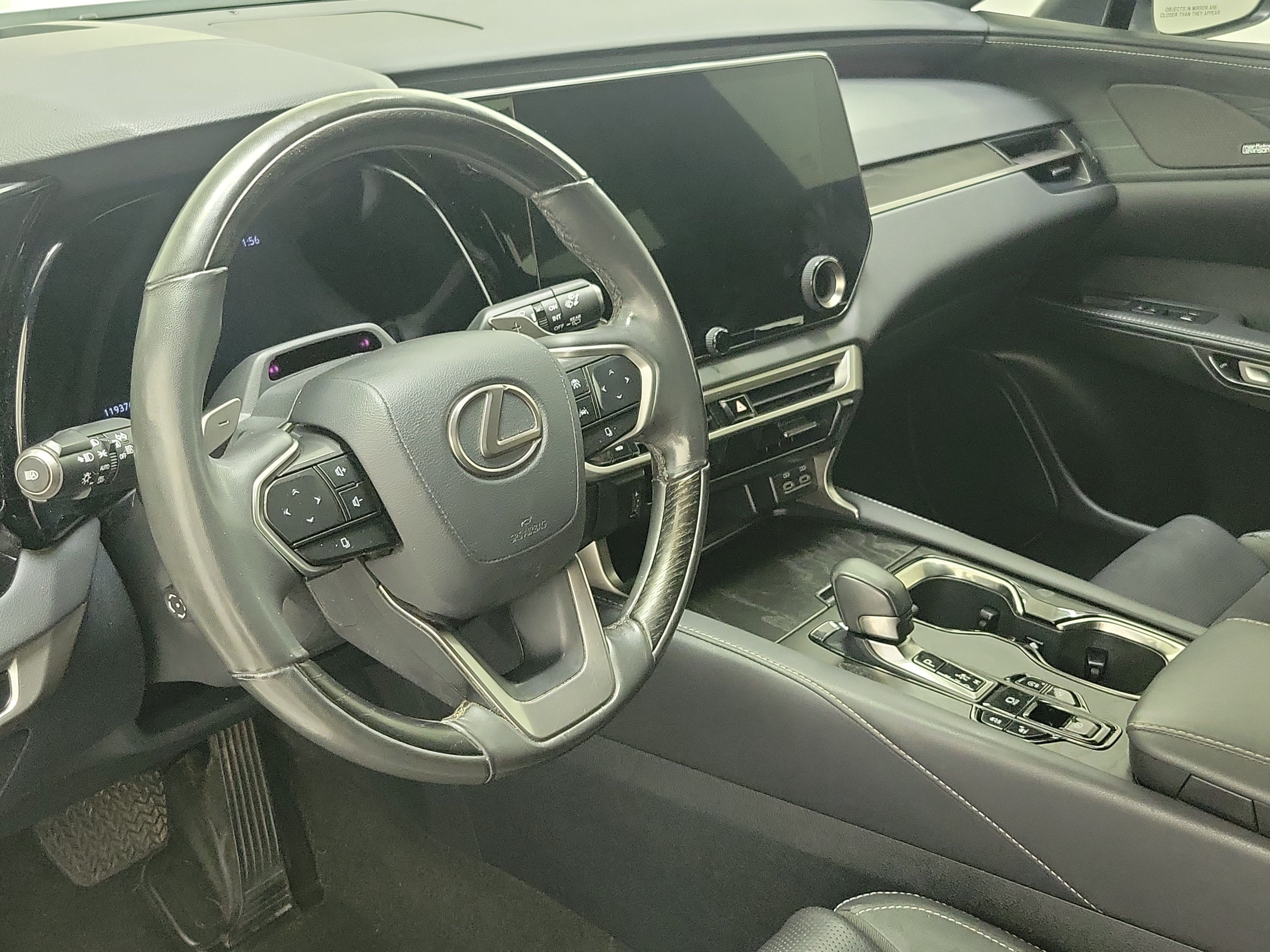 Used 2023 Lexus RX 350 AWD w/ Accessory Package (Z1) image 15