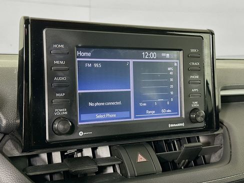 Used 2020 Toyota RAV4 XLE image 21