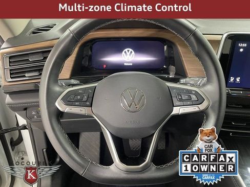 Used 2025 Volkswagen Atlas SE image 15