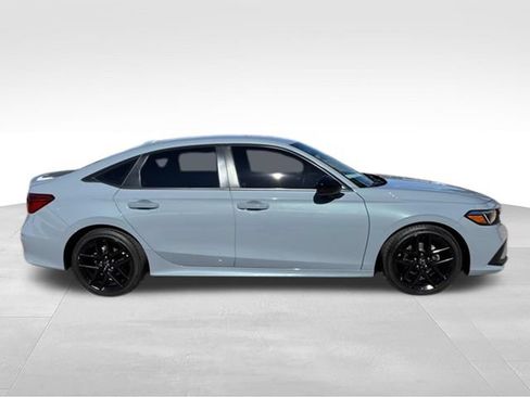 Used 2023 Honda Civic Sport image 8