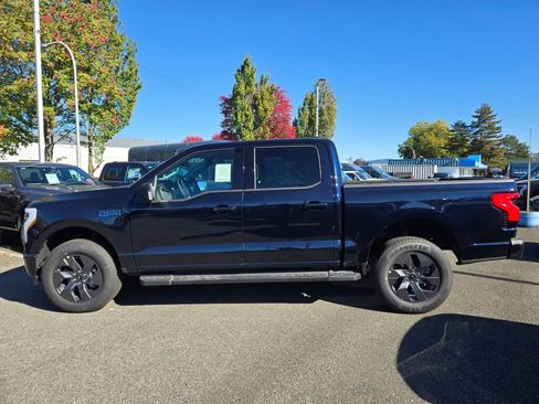 New 2025 Ford F150 Lightning Flash AWD/4WD image 8