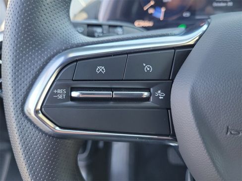 New 2026 Chevrolet Equinox EV LT image 5