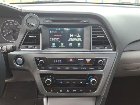 Used 2016 Hyundai Sonata Sport w/ Option Group 1V image 10