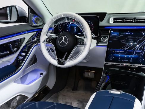 Used 2024 Mercedes-Benz Maybach S 680 4MATIC image 15