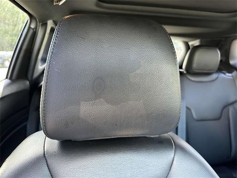 Used 2022 Jeep Compass Altitude w/ Sun and Sound Group image 27