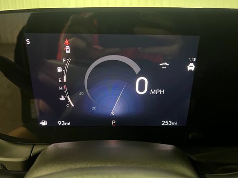 Certified 2026 Buick Envista Sport Touring w/ Convenience I Package FWD image 20