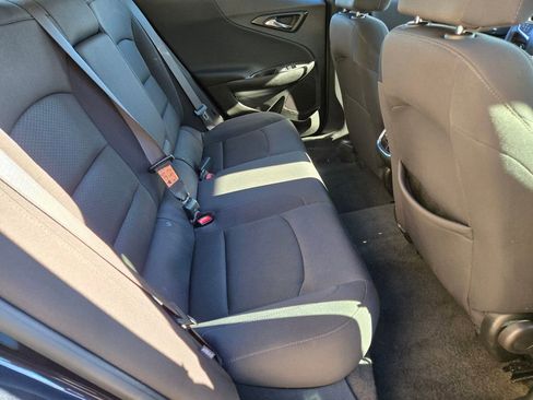 Used 2023 Chevrolet Malibu LT image 18