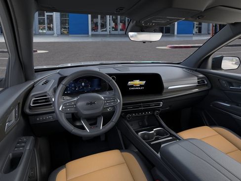 New 2027 Chevrolet Traverse Z71 w/ Driver Confidence Package AWD/4WD image 16