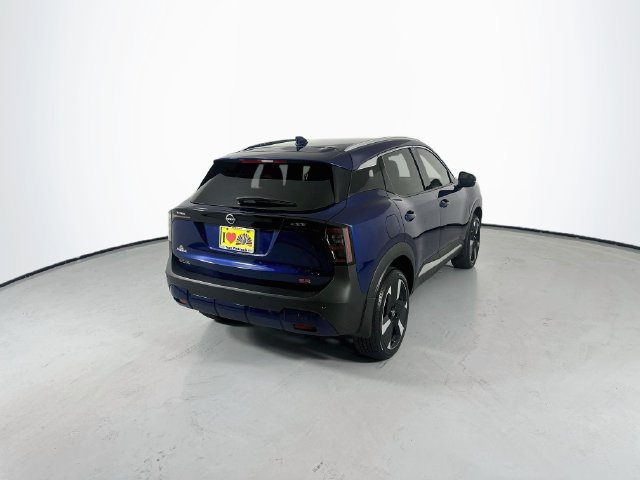 Used 2025 Nissan Kicks SR FWD image 9