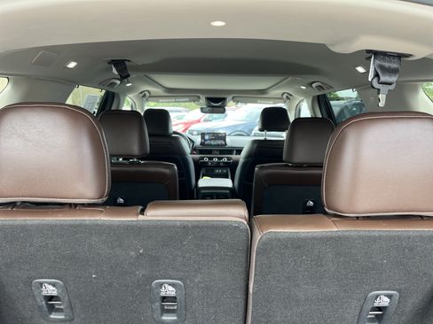 Used 2024 Honda Pilot Elite image 14