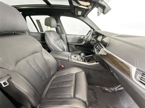 Used 2020 BMW X5 sDrive40i w/ Convenience Package image 49