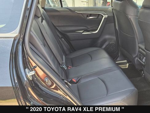 Used 2020 Toyota RAV4 XLE Premium FWD image 25