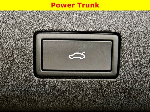 Used 2025 Volkswagen Tiguan SE R-Line AWD/4WD image 27