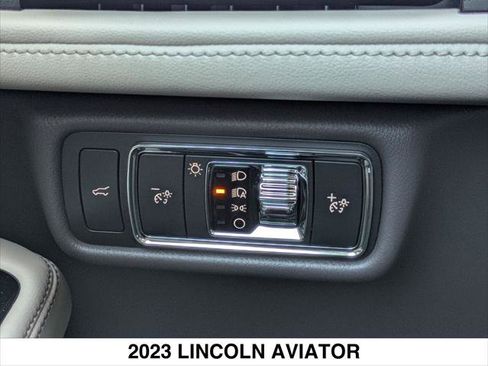 Used 2023 Lincoln Aviator Reserve w/ Equipment Group 201A image 21
