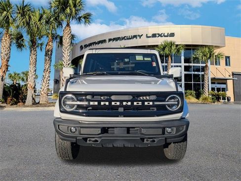 Used 2022 Ford Bronco Outer Banks image 11