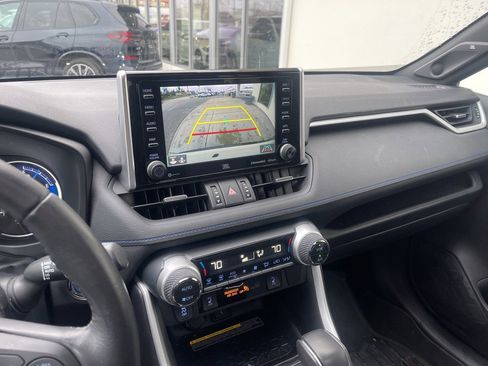 Used 2020 Toyota RAV4 XSE image 17