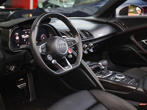 Used 2018 Audi R8 V10 plus image 26