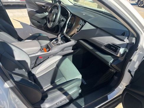 Used 2020 Subaru Outback Onyx Edition XT image 15