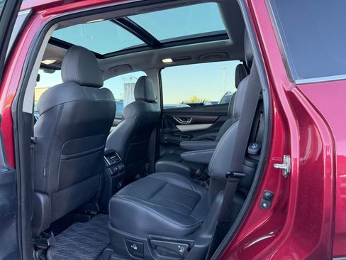 Used 2021 Subaru Ascent Touring w/ Popular Package #2A AWD/4WD image 6