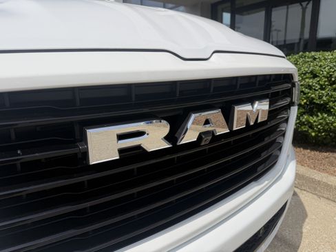 Used 2025 RAM 1500 Laramie w/ Sport Appearance Package AWD/4WD image 22