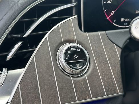 Certified 2025 Mercedes-Benz E 350 Sedan image 35