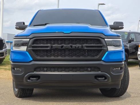 Used 2023 RAM 1500 Big Horn AWD/4WD image 3