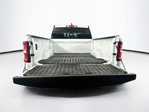 Used 2025 RAM 1500 Laramie w/ Advanced Safety Group II AWD/4WD image 30