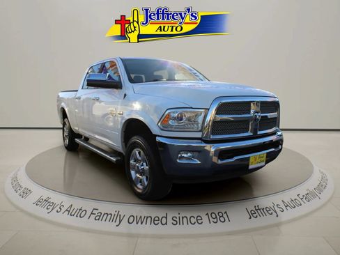 Used 2014 RAM 2500 Longhorn w/ Convenience Group AWD/4WD image 5