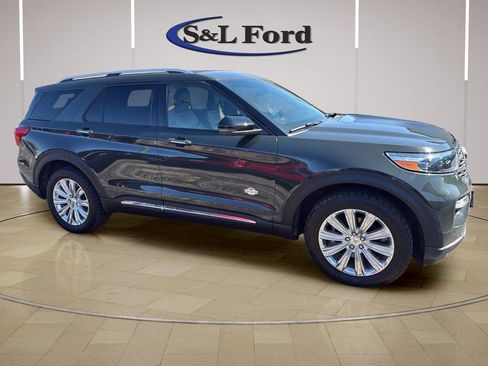 Used 2022 Ford Explorer King Ranch w/ Premium Technology Package AWD/4WD image 10
