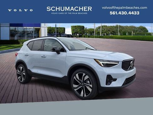 New 2026 Volvo XC40 B5 Ultra AWD/4WD image 1
