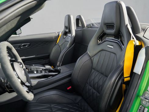 Used 2020 Mercedes-Benz AMG GT R image 2