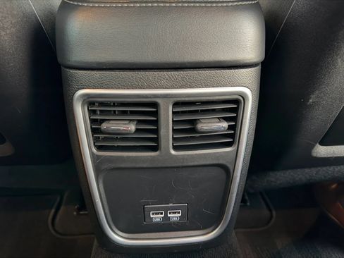Used 2022 Dodge Charger R/T RWD image 28