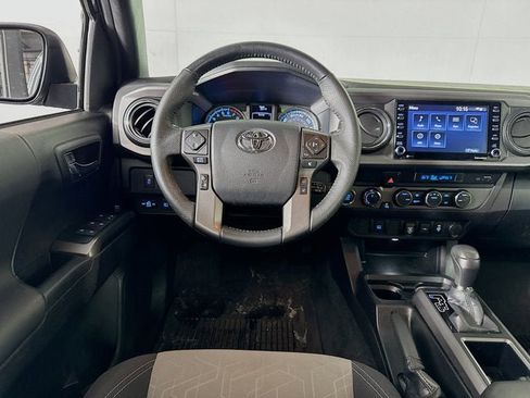 Used 2023 Toyota Tacoma TRD Off-Road image 21