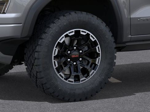 New 2026 GMC Canyon AT4 w/ Technology Plus Package AWD/4WD image 9