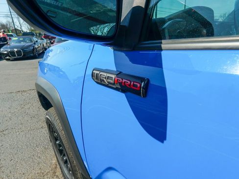 Used 2019 Toyota Tacoma TRD Pro w/ Desert Air Intake Package AWD/4WD image 8