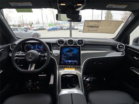 New 2026 Mercedes-Benz GLC 300 4MATIC image 18