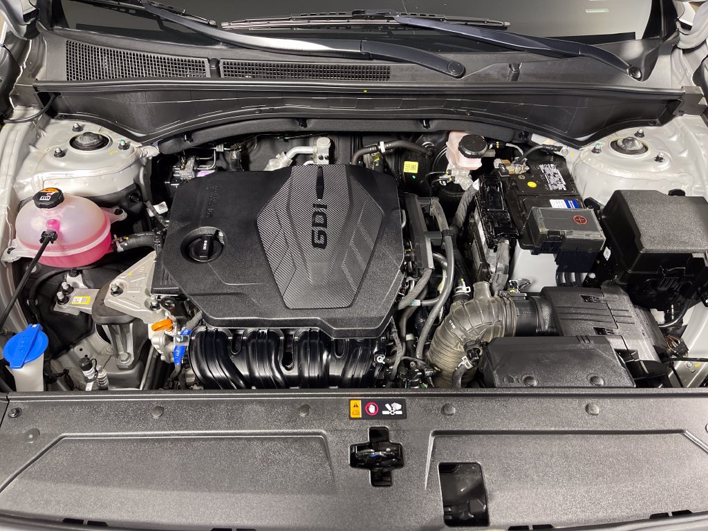 Certified 2023 Hyundai Santa Fe XRT FWD image 10