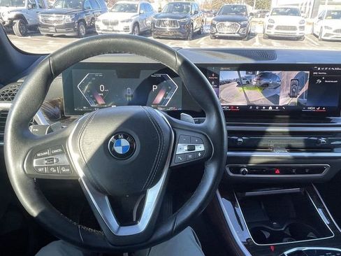 Used 2024 BMW X5 xDrive40i w/ Premium Package AWD/4WD image 13