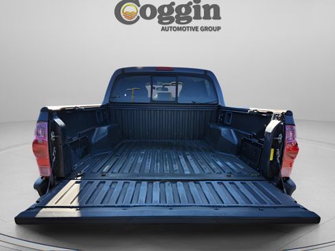 Used 2012 Toyota Tacoma PreRunner image 29