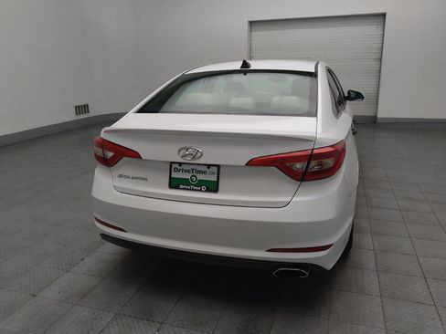 Used 2016 Hyundai Sonata SE image 7