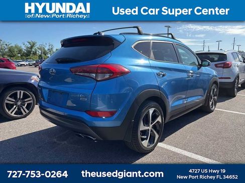 Used 2016 Hyundai Tucson Limited w/ Option Group 03 AWD/4WD image 3