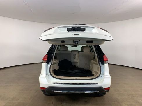 Used 2017 Nissan Rogue SL w/ SL Premium Package AWD/4WD image 11