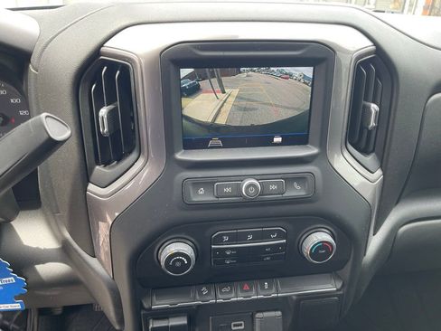 Used 2021 Chevrolet Silverado 1500 Custom Trail Boss image 9