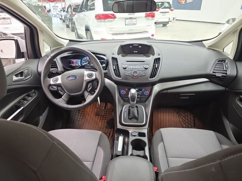 Used 2017 Ford C-MAX SE FWD image 10