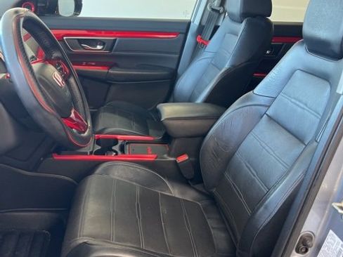 Used 2017 Honda CR-V Touring image 11