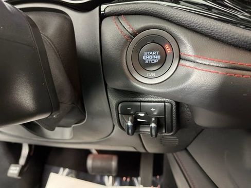 Used 2024 Dodge Durango GT image 27