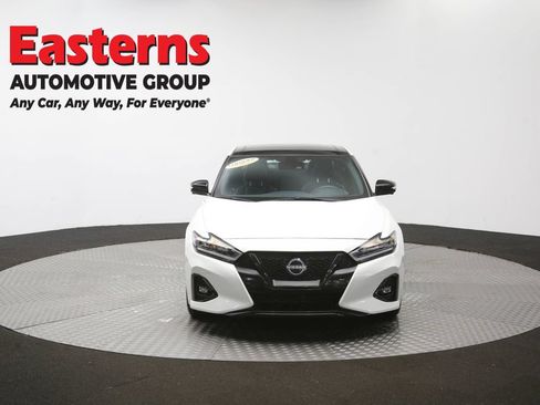 Used 2023 Nissan Maxima SR w/ Sport Mat Group FWD image 57