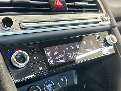 Used 2026 Genesis G70 2.5T Prestige RWD image 20