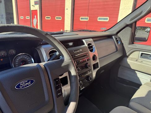 Used 2010 Ford F150 XLT image 26